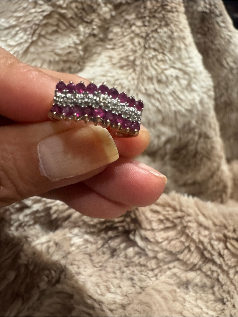 Vintage 10K Gold Ruby & Diamond Band Ring Size 7 Estate Fine Jewelry - Picture 8 of 13